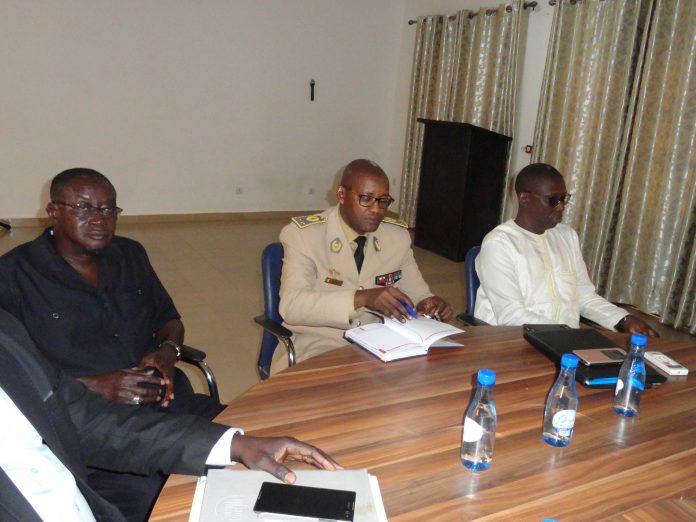 Le-DG-recevant-les-délégations-de-URECO-et-USOR